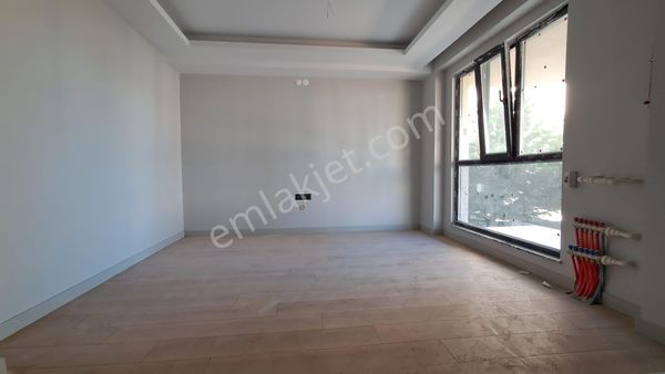 Akgün Kurumsal'dan Mevlana Mahallesinde Satılık 2+1 Daire