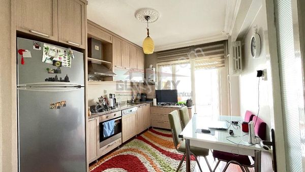 Güvenay - Çorum Bahçelievler Cumartesi Pazarı Yanı Satılık 3+1 Daire