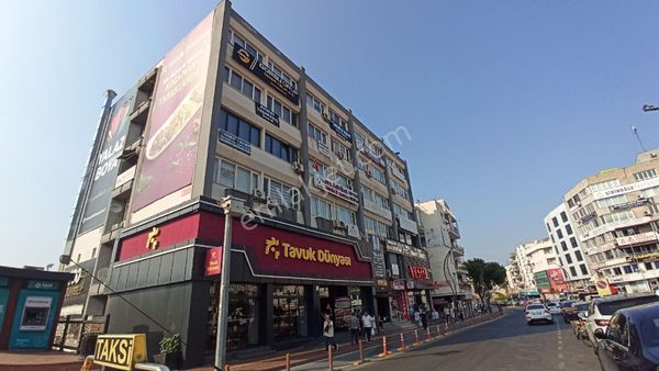 Aliağanın Göbeğinde Satılık Ofis