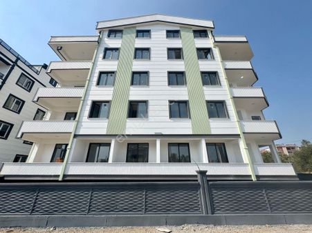 Sezgin Emlaktan Kadıköyde Ara Kat Sıfır Uygun Fiyata Satılık 2+1