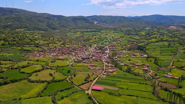 Çanakkale Yenice Boynanlar'da 156 M² İmara Sınır Tarla
