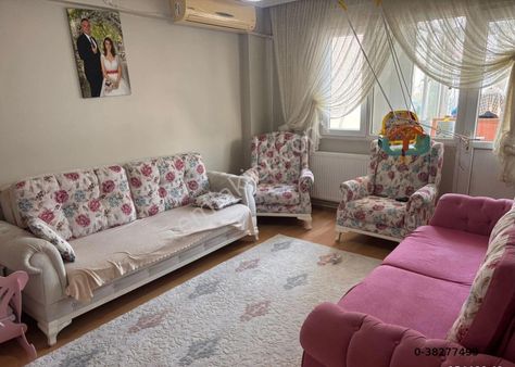 Karabağlar Tahsinyazıcı Mahallesinde 2+1 Satılık Daire