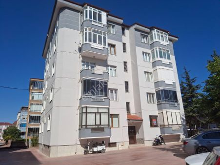 Klass Emlak'tan Mahsen Mahallesi Petek Evlerinde Satılık Daire