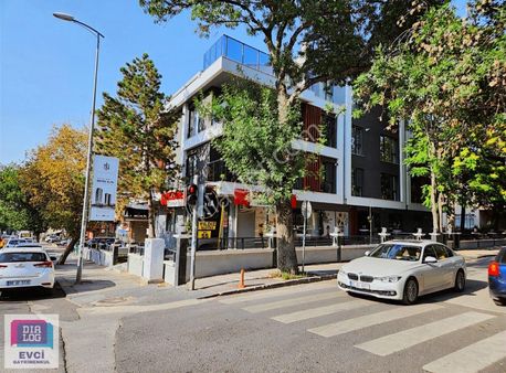 Reşit Galip Caddesınde 3+1 Geniş Ferah Daire