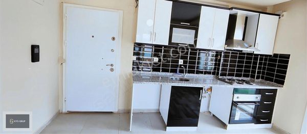 Üniversite Caddesinde Lüks 2+1 Satılık Daire!!!