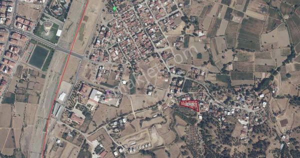 Salihli Erdem Emlaktan Hacıbektaşlı Mahallesinde İmar Sınırları İçinde Satılıktarla