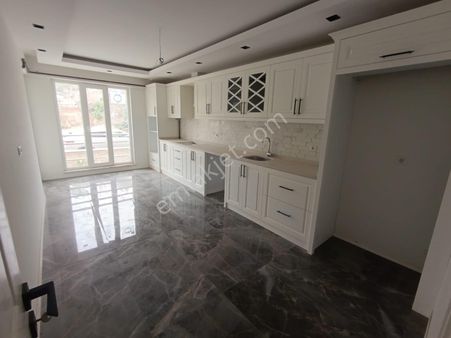 Blokyapı Gayrimenkulden Şemikler Mh. 3+1 Sıfır Daire