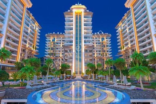 Alanya Mahmutlarda – Tam Deniz Manzaralı Ultra Lüks 3+1