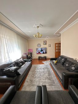 Balkan Gündüz’den Bahçelievler’de Satılık 3+1 Köşe Daire