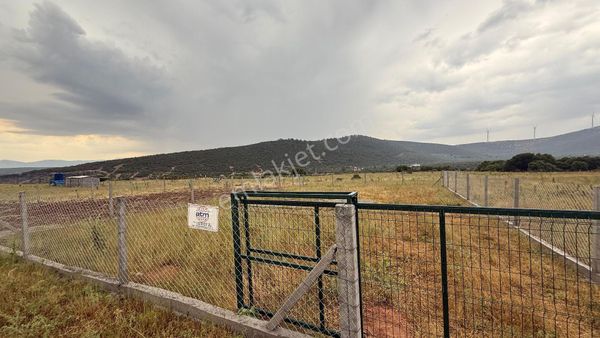 Ak Yeniköyde 310m2 Satılık Arsa