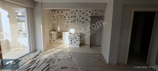 Hastane Arkası 3+1 Sıfır Daire