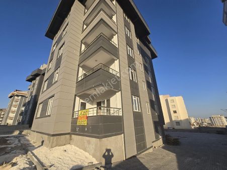 Satılık 3+1 Sıfır Daire