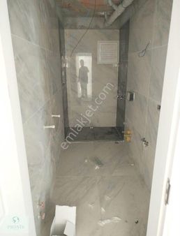 Merkeze Yakın Sıfır 135m2 Yapılı Daire