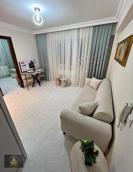 Cafeler Ve Üniversite Yakını 1+1 Eşyalı Kiralık Daire