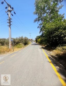 Mükemmel Konumda Altınova Merkeze Yürüme Mesafesinde 705m2