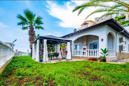 Gold City’de Müstakil Villa