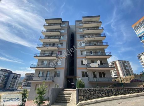 Menemen'de Çevre Yoluna Yakın Doğalgazlı Kiralık 3+1 Daire