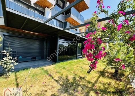 Çankaya Kadınlar Denizi Mimariysiyle Özel Yapılı Kış Bahçeli Satılık 3+1