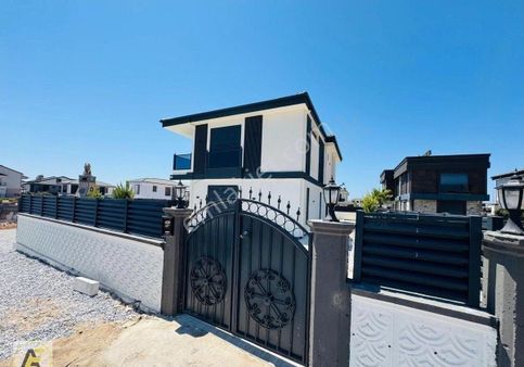 🏡 Didim Efeler Mahallesi’nde Lüks Villa Fırsatı!