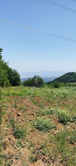 E.m.a Emlak Gayrimenkul Güvencesinde İnegöl Yeniceköyde Satılık 1500 M2 Tarla