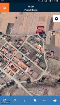 Balıkesir Ovacıkta Yol Kenarı Arsa İst İzm Otoyoluna 1.8 Km