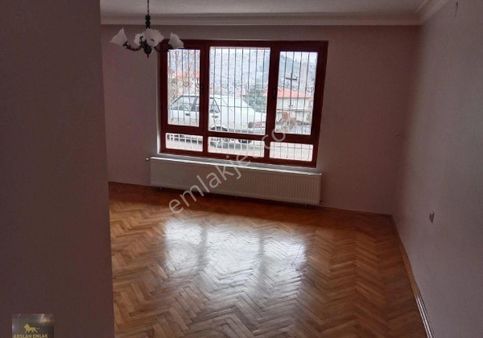 Aileye Acil Kiralık