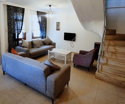 Datça Merkez'de Bitişik Nizam Müstakil 3+1 Satılık Villa