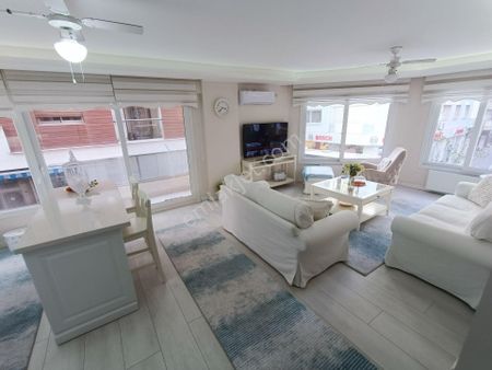 Balçova Metro Karşısı Ata Caddesi Üzeri Arakat 2+1 Daire