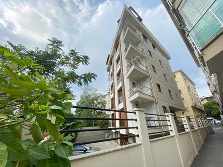 ▃artemin▃küçükyalı Eca'da Ayrı Mutfaklı&balkonlu 2.kat 85m² 2+1!