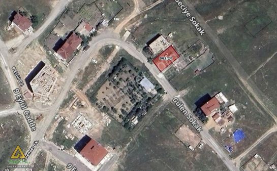 Kapaklı Merkezde 4 Kat, Yüzde 40 İmarlı, İkiz Nizam, 220 M2 Arsa