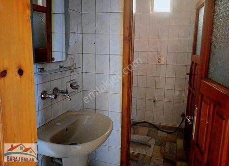 Baraj Emlak Merkezi Konumda Kiralık Daire