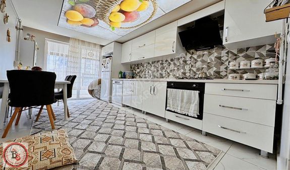 Böyle 2+1 Daire Yok Ebeveyn B. Kiler 2 Balkon Masrafsız Ve Katta