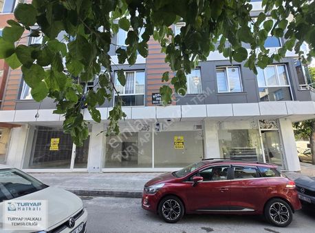 Sefaköy İnönü Mahallesi 110m2 Çift Cepheli Temiz Kiralık Dükkan