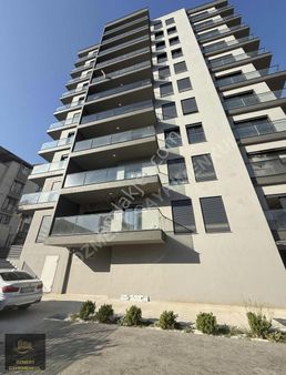 Alifuat Cebesoy Da 2+1 Akıllı Ev Sistemi Havuzlu Satılık Dair