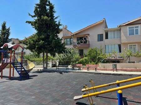 █uzman Emlak█kardelen Mh Site İçerisinde 5+1 Triblex Villa