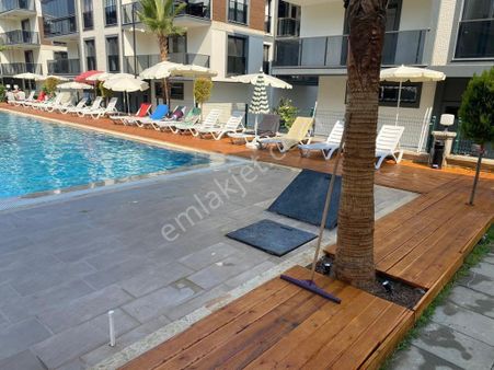 Kuşadası Davutlar Merkezde 2+1 3+1 Residans Havuzlu Lux Daireler