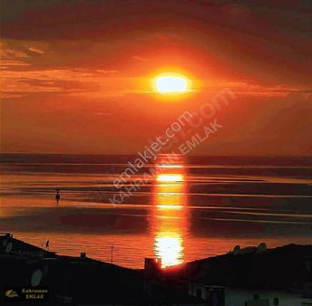 Çınarcık Merkezde Deniz Manzaralı Dubleks