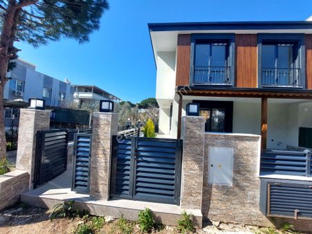 İzmir Seferihisar Payamlı Da Satılık Yazlık Villa 3+1