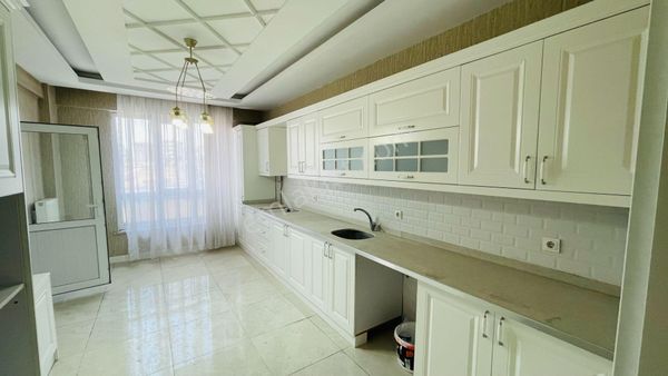 3k Gayrimenkul'den Fıstıklık’ta Merkezi, Şık Ve Geniş 3+1 Satılık Daire