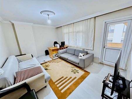 Alaçatı Dan S.gazi Esentepe Mah.nde 250 M2 2008 Yapımı Dubleks