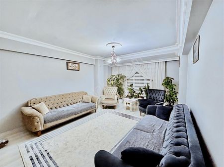 Alaçatı Dan Esentepe Mah.nde 200 M2 4+2 Masrafsız Dubleks Daire