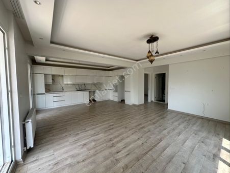 Turyaptan Güzelhisarda Satılık 4+1 Lüks Dubleks Villa