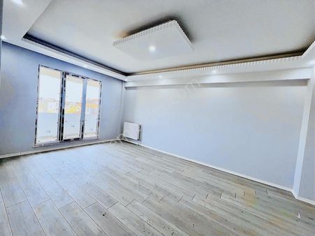 Alaçatı Dan T.dağ Kapaklı'da Sıfır 3+1 135 M2 4. Kat Lüks Daire