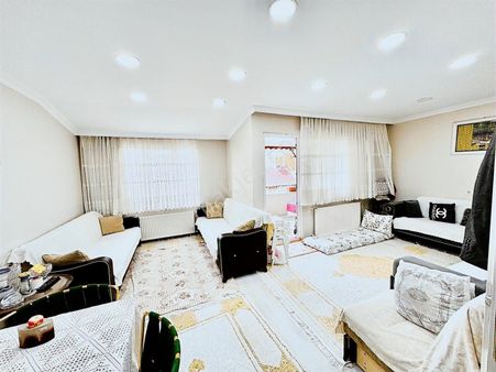 Alaçatı Dan Sgazi Esentepe Mah Nde 5.kat 100m2 2+1 Kredili Daire