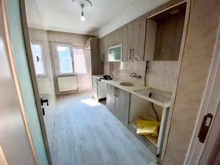 Arga'dan Çevik Bir Meydanında 2+1 D.gazlı Satılık Daire.