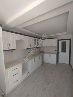 Akhisar Efem Gayrimenkulden Atatürk Mh Satılık 2+1 Sıfır Daire!!!