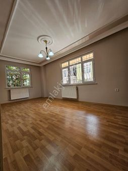 Fırsat 3+1 Daire Meclis Metroya Yürüme Mesafesi