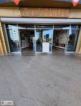Başakşehir Başak Centır Boş 50m2 Kiralık Dükkan
