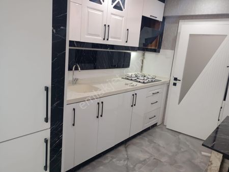Mareşal Ç.mh*2.ara Kat*full+full Yapılı*krediye Uygun*3+1*iskanlı*çift Balkon