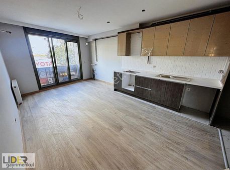 Lider'den Ön Cephe Metroya Yakın Sıfır 2.kat 2+1